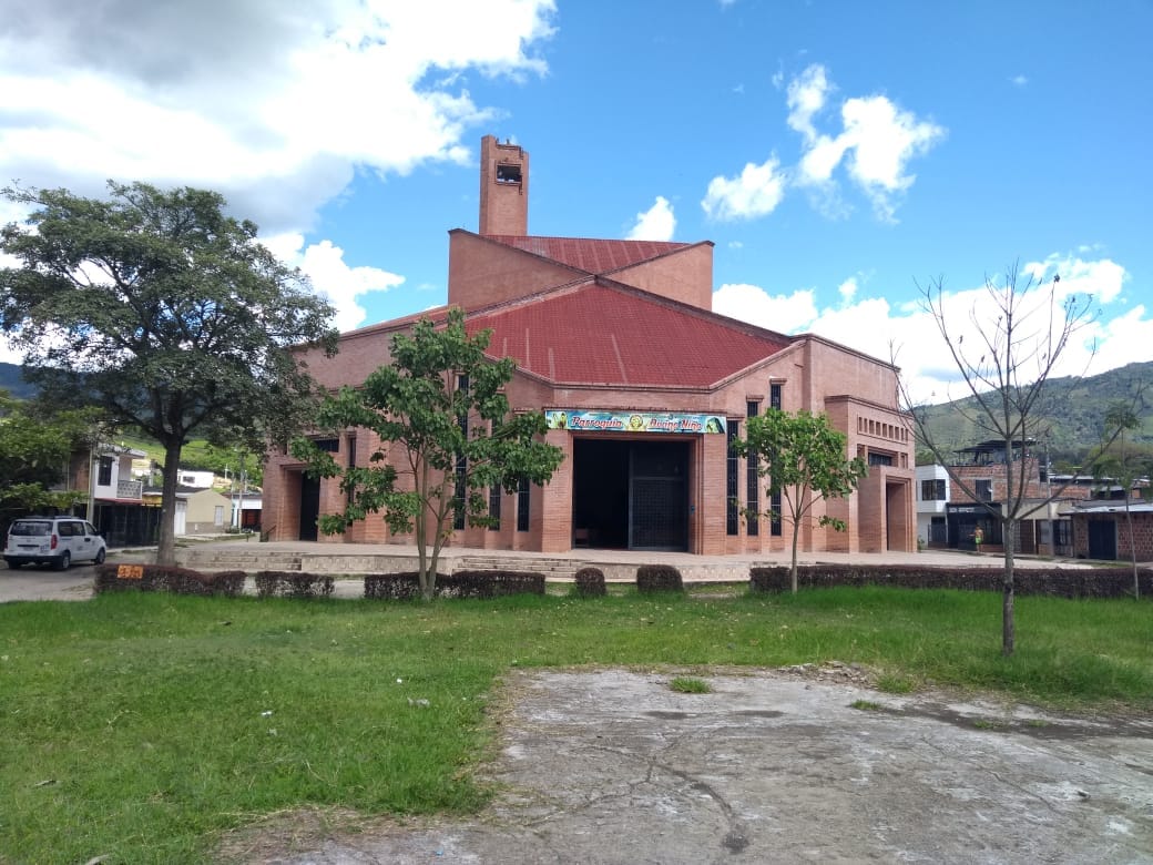 PARROQUIA DEL DIVINO NIÑO