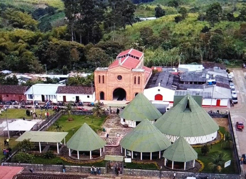 PARROQUIA NUESTRA SEÑORA DE FÁTIMA