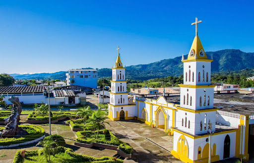 PARROQUIA NUESTRA SEÑORA DE LOURDES